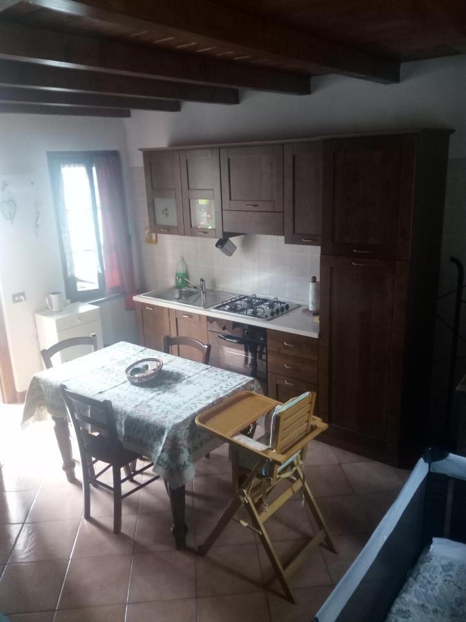 La Corte Del Pane Valbrona Luaran gambar