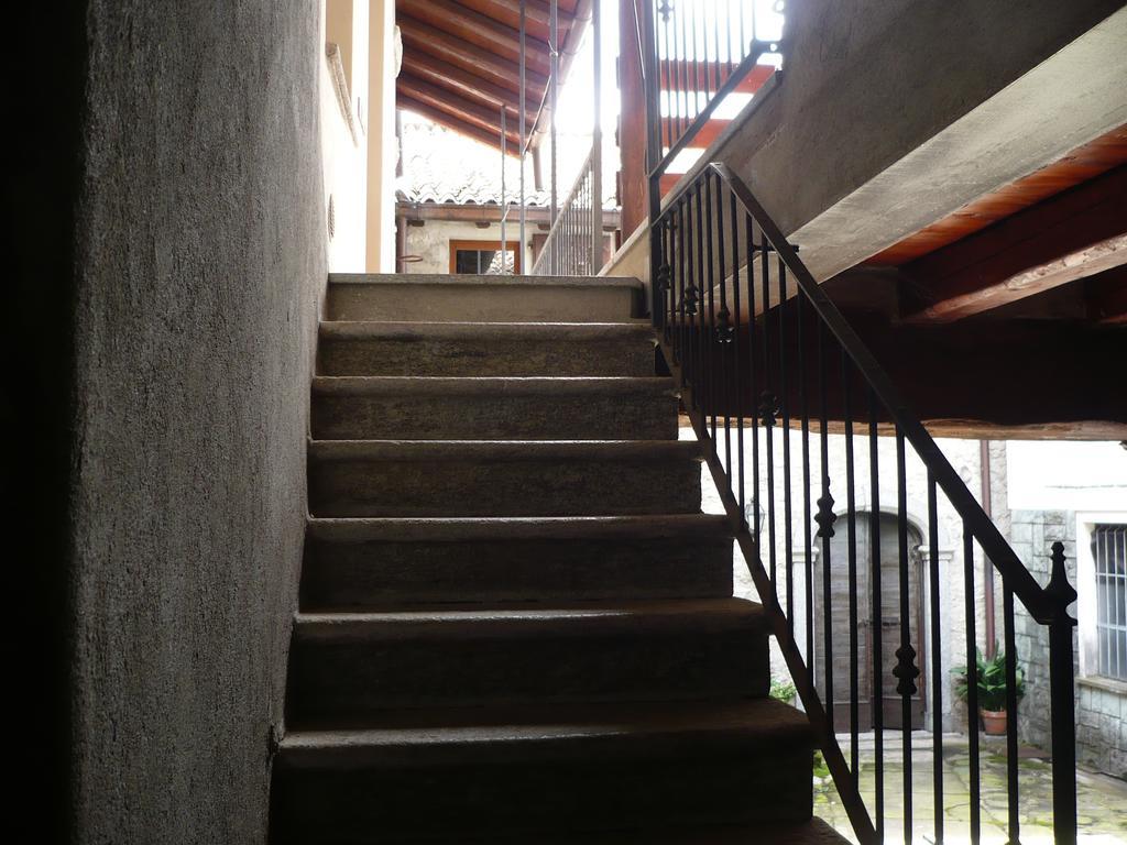 La Corte Del Pane Valbrona Luaran gambar