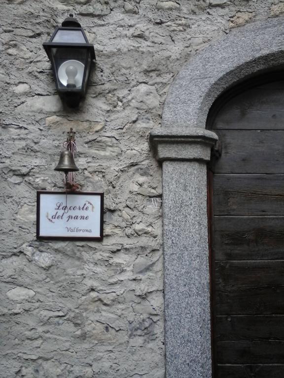 La Corte Del Pane Valbrona Luaran gambar